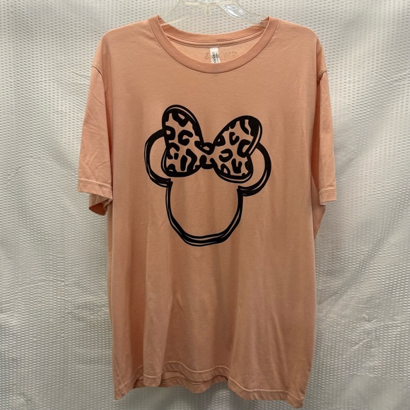 Bella Canvas Tops - Bella Canvas Minnie Mouse t-shirt with a black leopard-print bow graphic size 2X